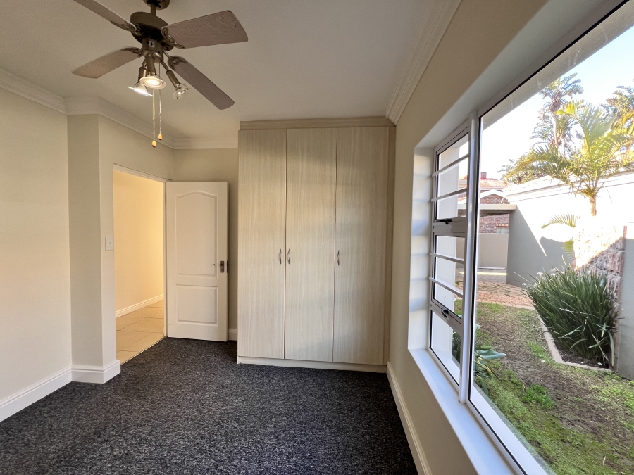 5 Bedroom Property for Sale in Noorsekloof Eastern Cape